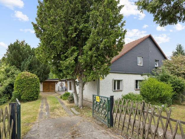Doppelhaushälfte zum Kauf 289.000 € 5 Zimmer 84 m² 819 m² Grundstück Biesdorf Berlin-Marzahn-Hellersdorf 12683