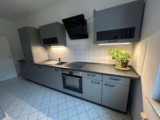 Wohnung zur Miete 480 € 4 Zimmer 86 m² 3. Geschoss frei ab 01.02.2027 Lohrstraße 2 Schloßchemnitz Chemnitz 09113