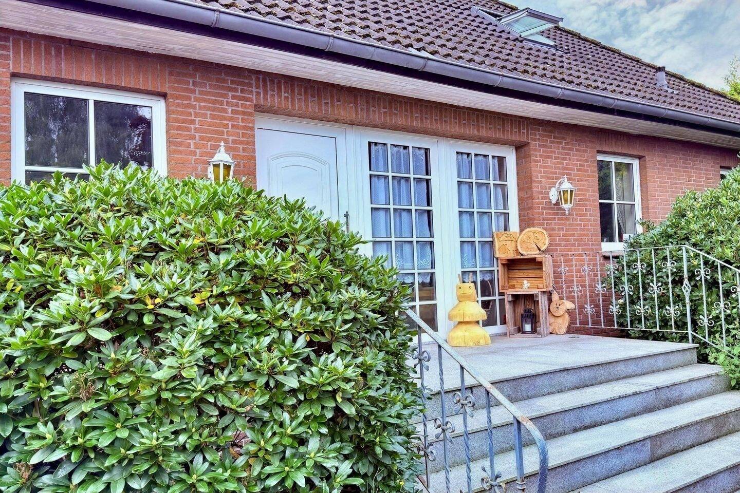 Immobilie in Rullstorf - PROVISIONSFREI ! Großzügiges Einfamilienhaus in fantastischer Lage ! - Bild 1