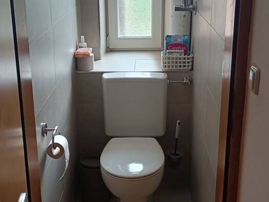 Wohnung zur Miete 860 € 4 Zimmer 90 m² frei ab 01.09.2026 West Rosenheim 83022
