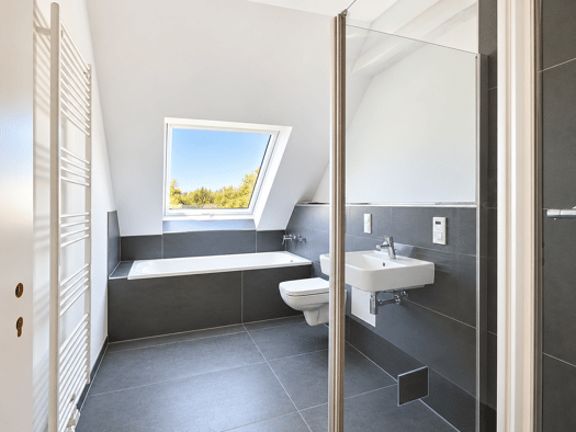 Maisonette zum Kauf 430.000 € 5 Zimmer 130,2 m² 3. Geschoss Sandstraße 74 a Borna-Heinersdorf Chemnitz 09114