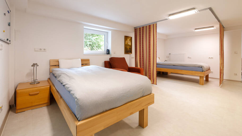 Wohnung zur Miete auf Zeit 1.605 € 2 Zimmer 75 m² frei ab sofort Unterboihinger Straße Oberboihingen 72644