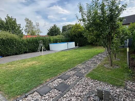 Einfamilienhaus zum Kauf provisionsfrei 485.000 € 8 Zimmer 204 m² 622 m² Grundstück frei ab sofort Borther Straße 192 Borth Rheinberg 47495