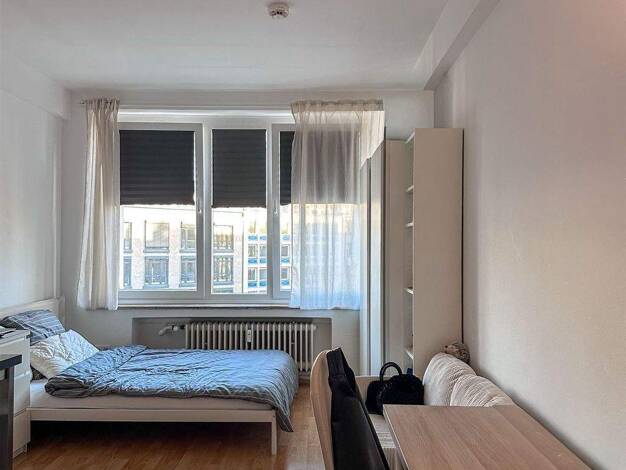 Studio zur Miete 900 € 1 Zimmer 27 m² 5. Geschoss frei ab sofort Friedrichstadt Düsseldorf 40215