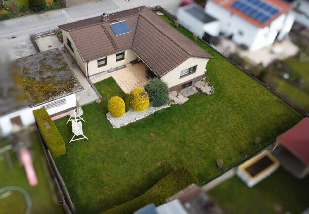 Bungalow zum Kauf 869.000 € 5 Zimmer 140 m² 772 m² Grundstück Heufeldmühle Bruckmühl 83052