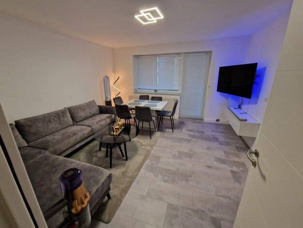 Terrassenwohnung zur Miete 870 € 2 Zimmer 63 m² EG Holweide Köln 51109