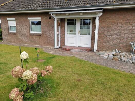 Einfamilienhaus zum Kauf provisionsfrei 390.000 € 4 Zimmer 141 m² 710 m² Grundstück Holunderweg 3 Friedrichskoog 25718