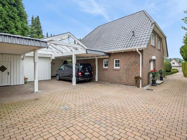 Einfamilienhaus zum Kauf 968.000 € 5 Zimmer 184,1 m² 1.394 m² Grundstück Rahlstedt Wandsbek 22147