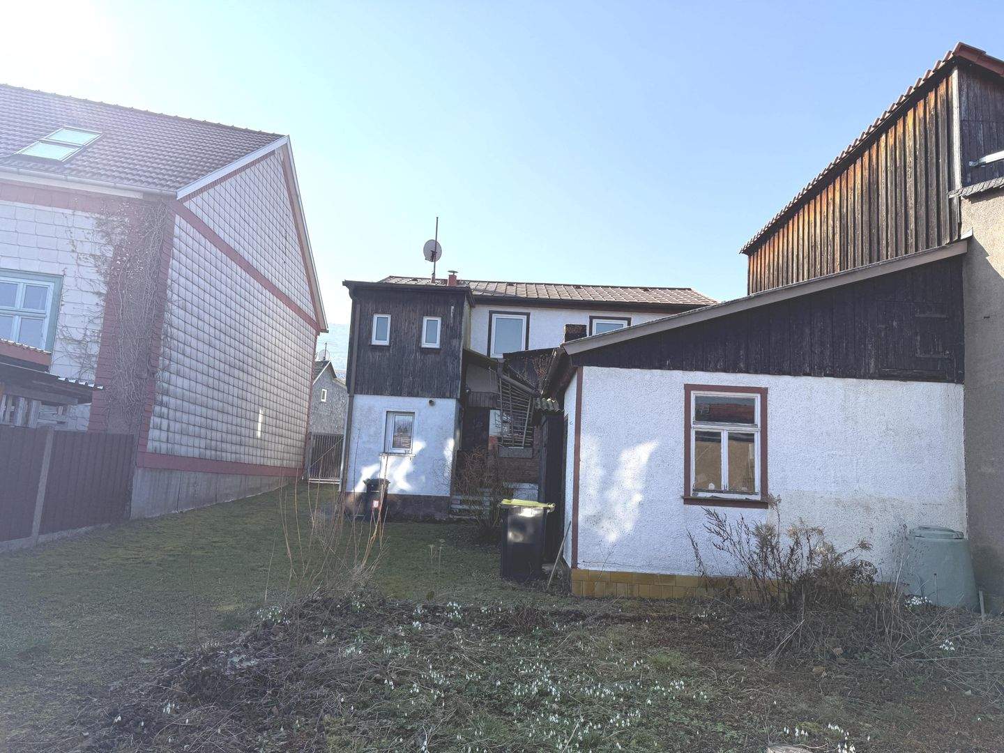 Immobilie in Friedrichroda - Charmantes Häuschen mit großem Potenzial in Friedrichroda - Bild 2