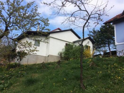 Einfamilienhaus zum Kauf 190.000 € 11 Zimmer 288 m² 8.000 m² Grundstück Destrnik 2253