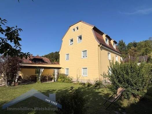 Mehrfamilienhaus zum Kauf 345.000 € 8 Zimmer 163 m² 890 m² Grundstück Altenmarkt Altenmarkt a.d. Alz 83352