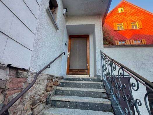 Wohnung zur Miete 750 € 4 Zimmer 105 m² frei ab sofort Hintergasse 5 Staufenberg Staufenberg 35460