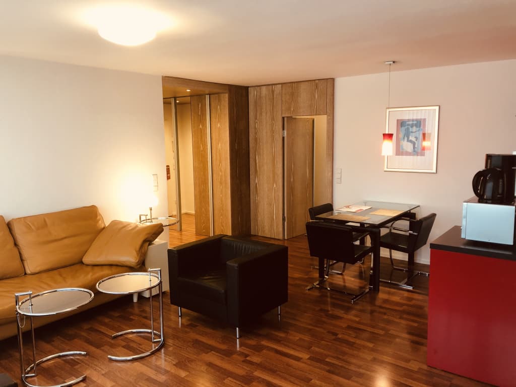 Wohnung zur Miete Wohnen auf Zeit 2.390 € 3 Zimmer 75 m²<br/>Wohnfläche 05.03.2025<br/>Verfügbarkeit Badensche Straße Wilmersdorf Berlin 10715