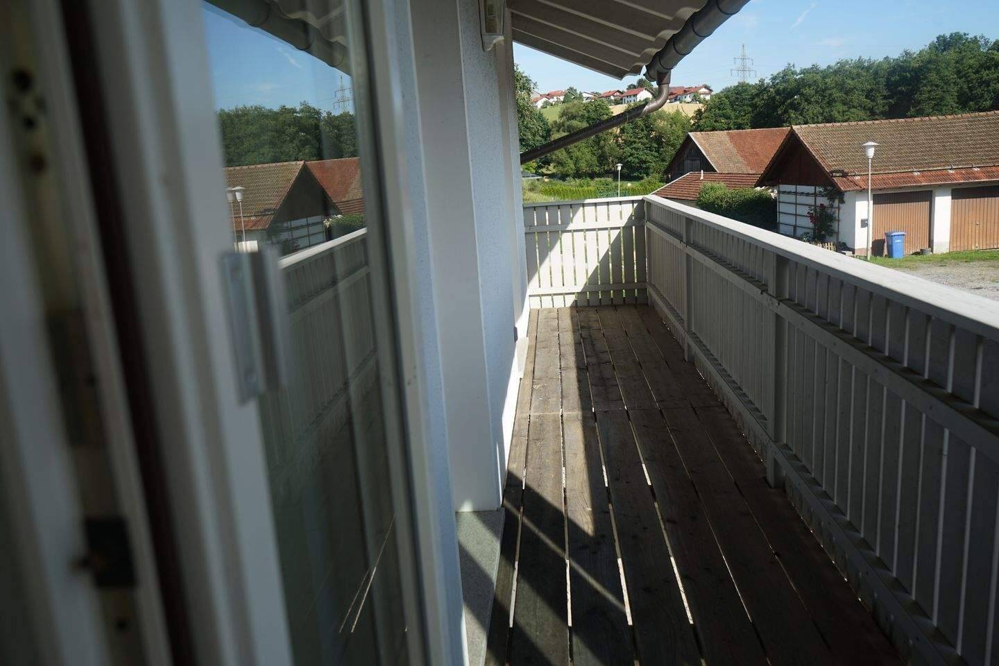 Immobilie in Waldkirchen -     Einliegerwohnung/ D-Garagen / OT Waldkirchen - Bild 4