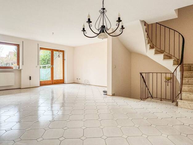 Reihenmittelhaus zum Kauf 219.000 € 4 Zimmer 122,2 m² 169,2 m² Grundstück Furth Furth im Wald 93437