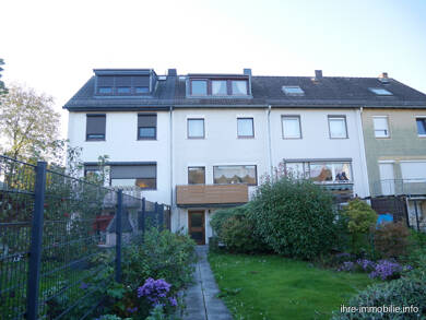 Reihenmittelhaus zum Kauf 279.000 € 6 Zimmer 128 m² 230 m² Grundstück Kattenesch Bremen 28277