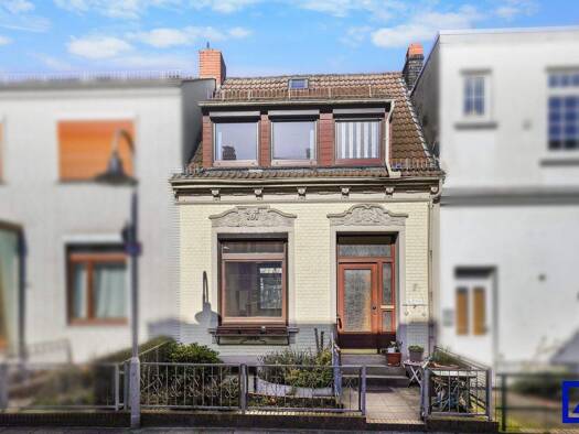 Reihenmittelhaus zum Kauf 189.000 € 4 Zimmer 78 m² 102 m² Grundstück frei ab 01.07.2026 Walle Bremen 28219