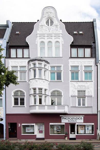 Mehrfamilienhaus zum Kauf als Kapitalanlage geeignet 495.000 € 15 Zimmer 620 m² 350 m² Grundstück Mitte Hameln 31785
