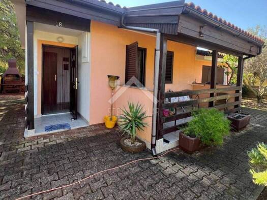 Haus zum Kauf 309.000 € 4 Zimmer 76 m² Vir