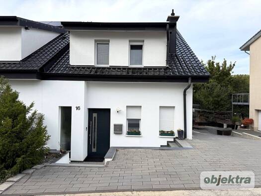 Doppelhaushälfte zur Miete 2.100 € 4 Zimmer 137 m² frei ab 15.11.2026 Perl Perl 66706