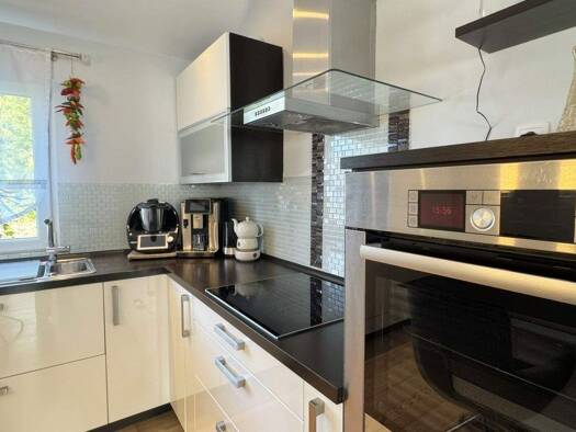 Wohnung zum Kauf 349.000 € 5 Zimmer 87,9 m² Oberhöchstadt Kronberg 61476