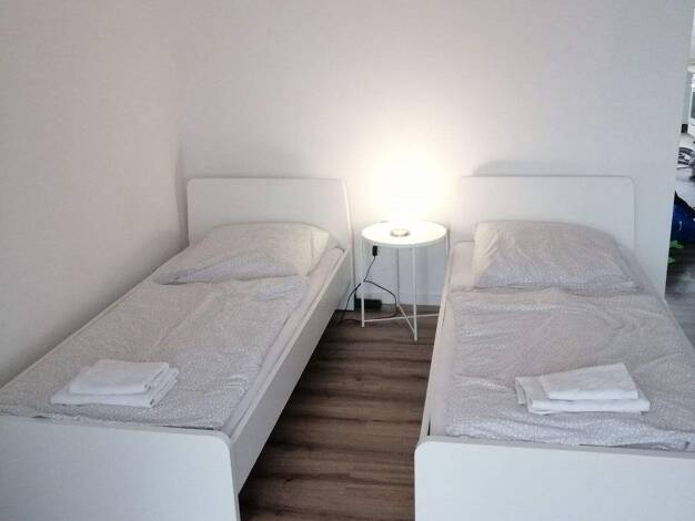 Studio zur Miete Wohnen auf Zeit 2.500 € 1 Zimmer 61 m² frei ab sofort Sieglar Troisdorf 53844