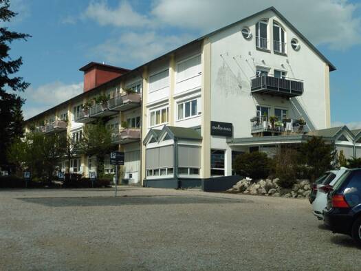 Wohnung zum Kauf provisionsfrei 135.000 € 3,5 Zimmer 207 m² Geschoss EG/3 Bingen 72511