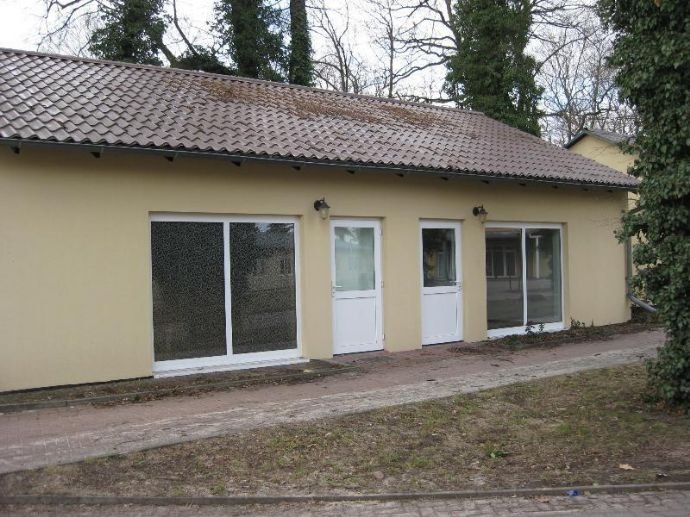 Büro-/Praxisfläche zur Miete provisionsfrei 375 € 1 Zimmer 50 m²<br/>Bürofläche Bahnhofstr. 15 Vorstadt Strausberg 15344