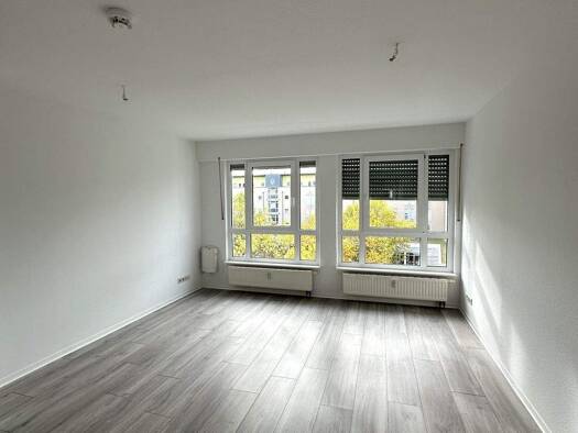 Wohnung zur Miete 837 € 4 Zimmer 121,2 m² 3. Geschoss Marktplatz 3 Großkugel Kabelsketal 06184