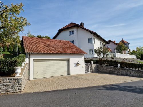 Mehrfamilienhaus zum Kauf 570.000 € 3 Zimmer 324,2 m²<br/>Wohnfläche 1.340 m²<br/>Grundstück Arnstein Arnstein , Unterfr 97450