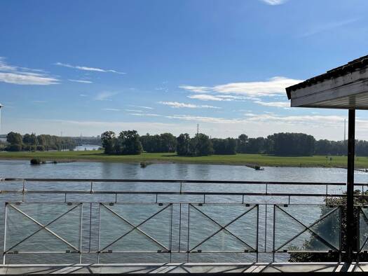 Maisonette zur Miete 1.000 € 2 Zimmer 111 m² 4. Geschoss Alt-Homberg Duisburg 47198
