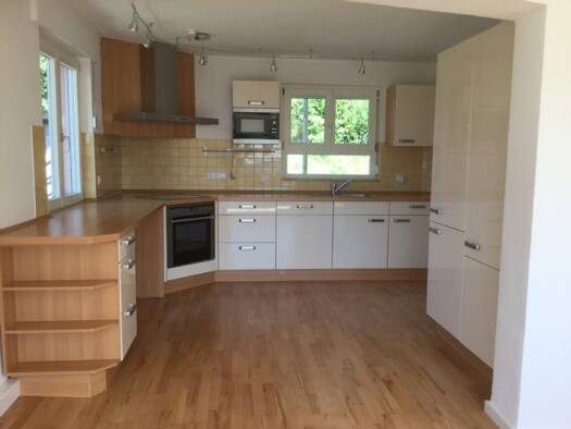 Wohnung zur Miete 1.250 € 4 Zimmer 99 m² Geschoss -1/3 frei ab 01.07.2026 Überlingen 88662