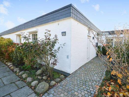 Bungalow zum Kauf 895.000 € 6 Zimmer 162 m² 300 m² Grundstück Sasel Hamburg 22393