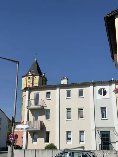 Wohnung zum Kauf 329.000 € 3 Zimmer 96 m² Dachgeschoss, 3. Geschoss Planungsbezirk 107 Straubing 94315