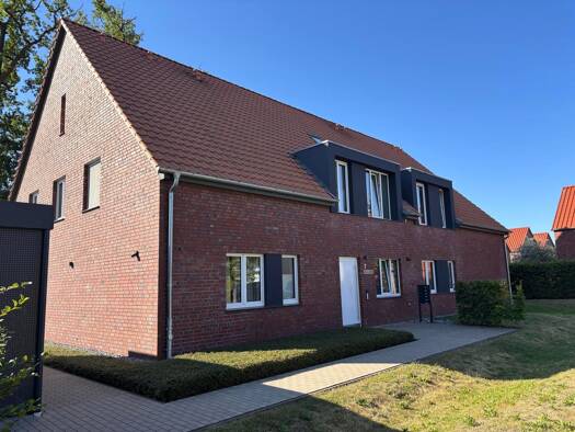 Mehrfamilienhaus zum Kauf provisionsfrei als Kapitalanlage geeignet 1.150.000 € 14 Zimmer 420 m² 1.008 m² Grundstück Isselhorst Gütersloh 33334