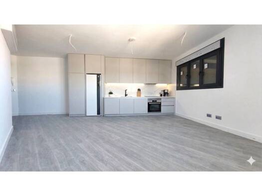 Wohnung zur Miete 850 € 2 Zimmer 129 m² 1. Geschoss Bargas 45593