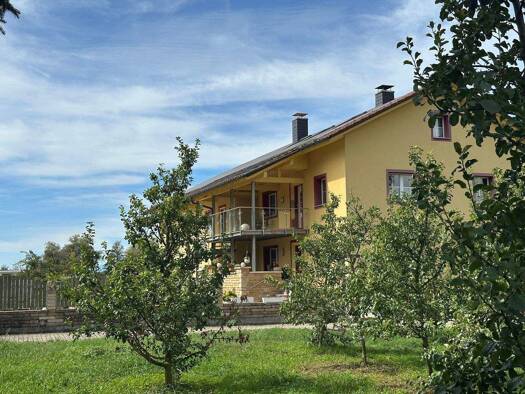 Mehrfamilienhaus zum Kauf 1.450.000 € 8,5 Zimmer 190 m² 5.386 m² Grundstück frei ab 01.01.2027 Achkarren Vogtsburg im Kaiserstuhl 79235