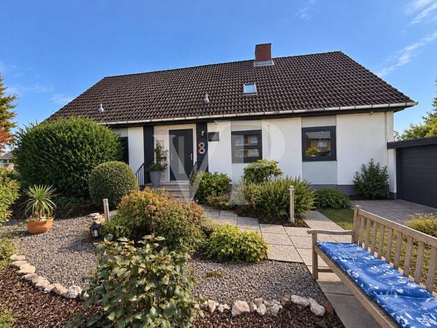Einfamilienhaus zum Kauf 355.000 € 6 Zimmer 155 m² 781 m² Grundstück Einbeck Einbeck 37574