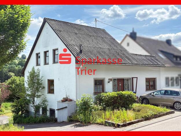 Doppelhaushälfte zum Kauf 149.000 € 5 Zimmer 136 m² 1.071 m² Grundstück Zerf 54314