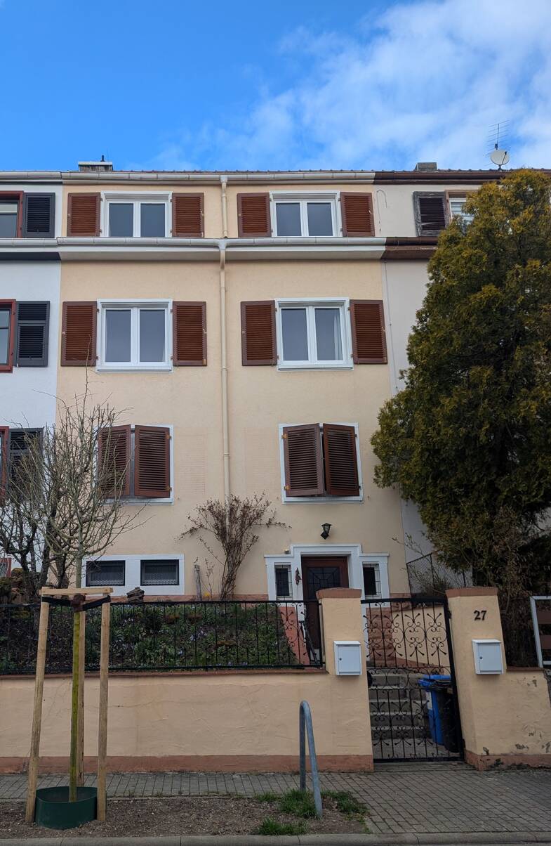Haus zum Kauf 259.000 € 6 Zimmer 165 m² 150 m² Grundstück Hohenzollernstr. 27 Innenstadt Pirmasens 66953