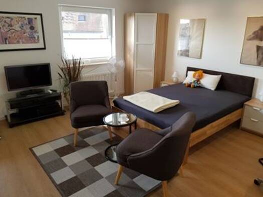 Wohnung zur Miete 800 € 1 Zimmer 30 m² Geschoss 1/2 frei ab sofort Bonames Frankfurt am Main 60437