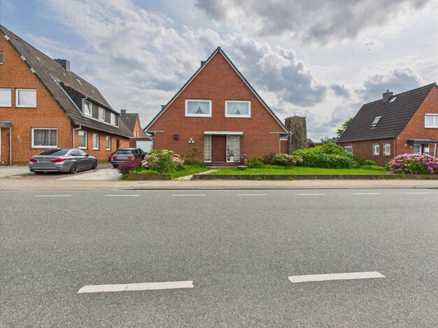 Einfamilienhaus zum Kauf 379.000 € 5 Zimmer 167 m² 600 m² Grundstück Husum 25813
