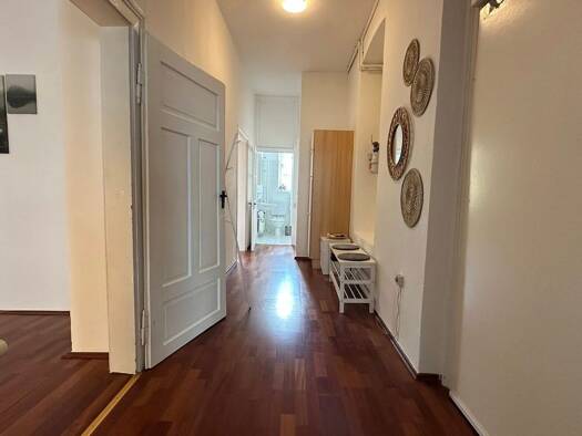 Wohnung zur Miete 450 € 1 Zimmer 20 m² Geschoss 3/4 frei ab sofort Holsterhausen Essen 45147