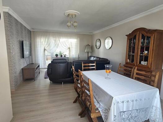 Wohnung zur Miete 870 € 3 Zimmer 65 m² Geschoss 2/5 frei ab sofort Höchst Altenstadt 63674