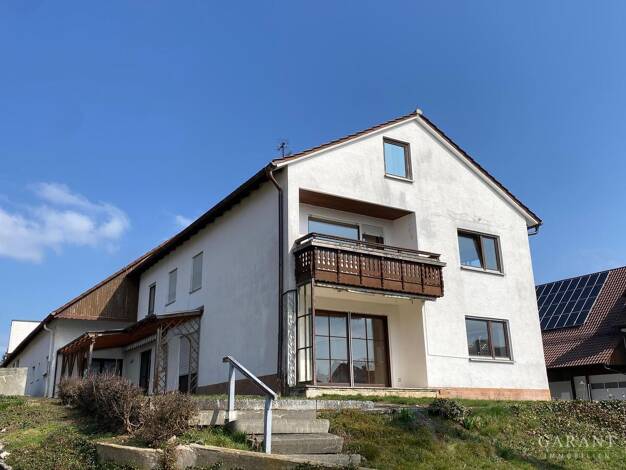 Mehrfamilienhaus zum Kauf 239.000 € 9 Zimmer 190 m² 700 m² Grundstück Geislingen Unterschneidheim 73485