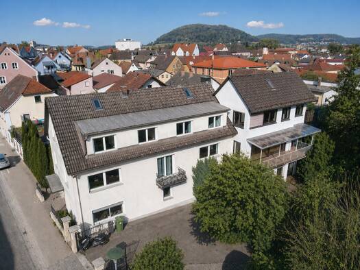 Mehrfamilienhaus zum Kauf 690.000 € 12 Zimmer 392 m² 1.292 m² Grundstück Treuchtlingen Treuchtlingen 91757