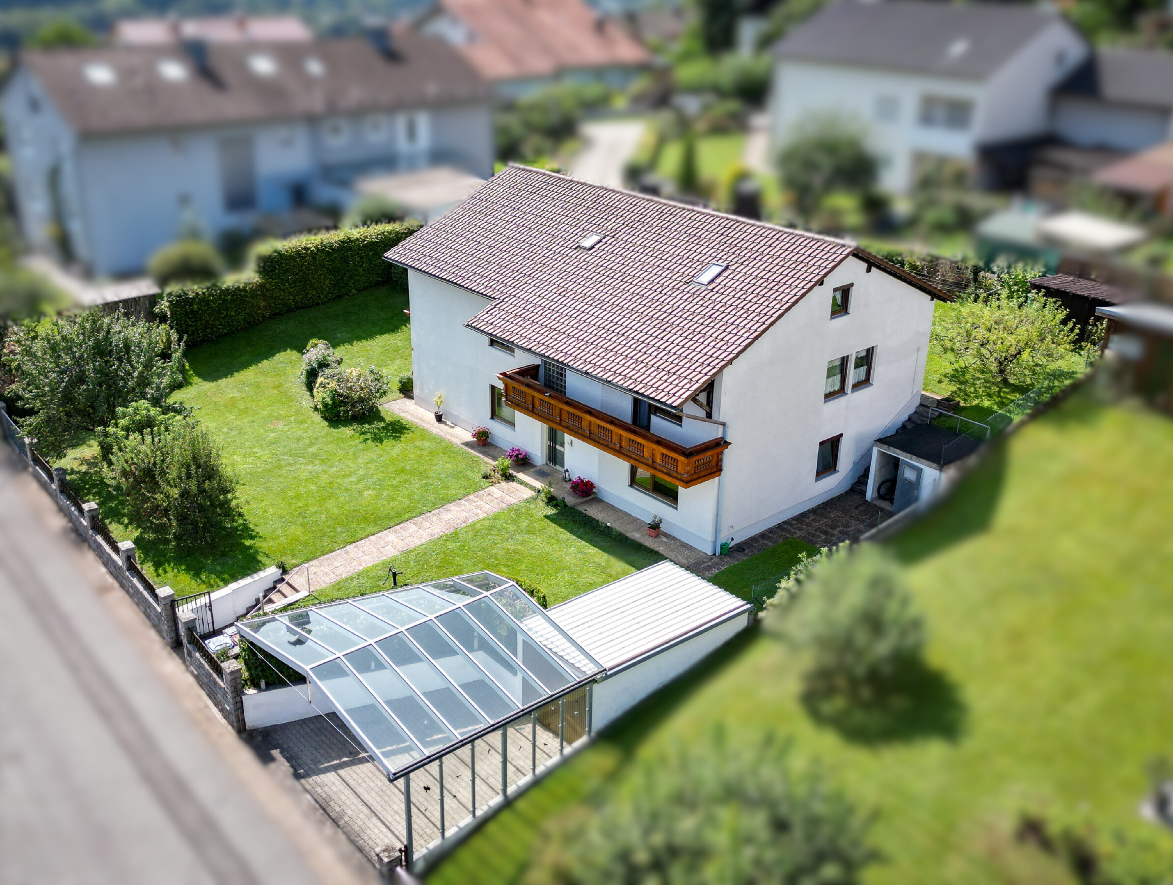 Mehrfamilienhaus zum Kauf 549.000 € 9 Zimmer 263 m²<br/>Wohnfläche 909 m²<br/>Grundstück Mietraching Deggendorf 94469