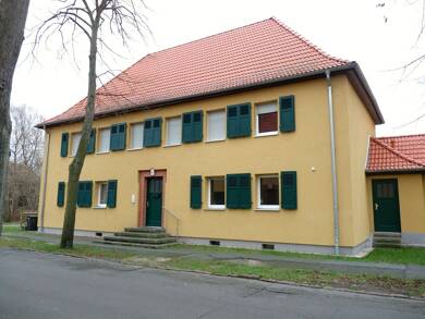Wohnung zur Miete 285 € 2 Zimmer 46,8 m² 1. Geschoss frei ab sofort Ertelstraße 4 Bitterfeld Bitterfeld-Wolfen 06749