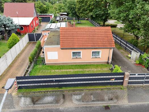 Einfamilienhaus zum Kauf 475.000 € 4 Zimmer 75 m² 929 m² Grundstück frei ab sofort Schönefeld Schönefeld 12529