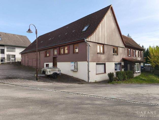 Mehrfamilienhaus zum Kauf 339.000 € 8 Zimmer 203 m² 3.675 m² Grundstück Edelweiler Pfalzgrafenweiler 72285